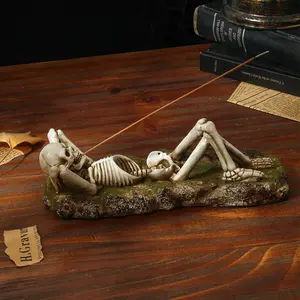Resin Skull Incense Holder, Halloween Theme Decor, Creative Candle Stand, Day of the Dead Festival Decoration, Funny Gift