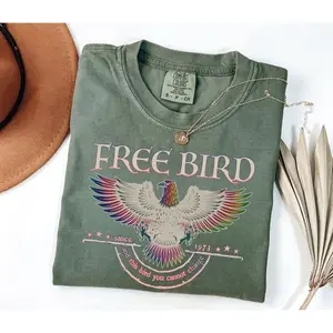 Free Bird Tee, Comfort Colors Band TShirt, Old School Band T-shirt, Retro Music Shirt, Rock Band Tee, Oversized Trendy Shirts ,Casual Wear, Fitted, Graphic