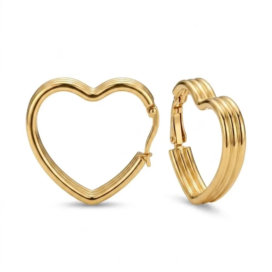 Arracadas de Corazón con Diseño Rayado - Baño de Oro 14k - Joyería Elegante