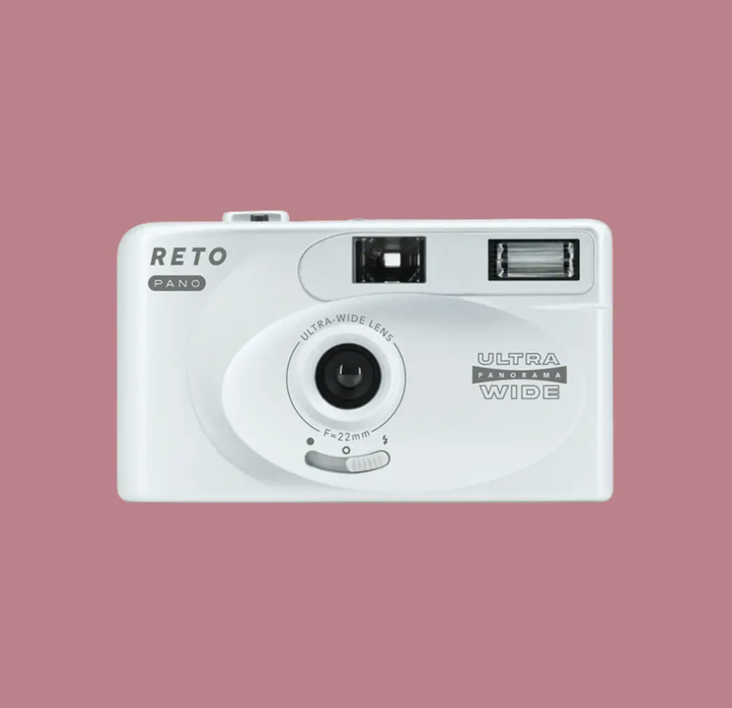 Compact Reto Pano 35mm Film Camera with Built-in Flash