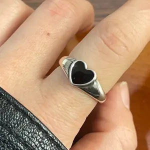BF CLUB 925 Sterling Rings for Women Simple Geometric Handmade Irregular Retro Ring Black Heart Allergy For Birthday Gift