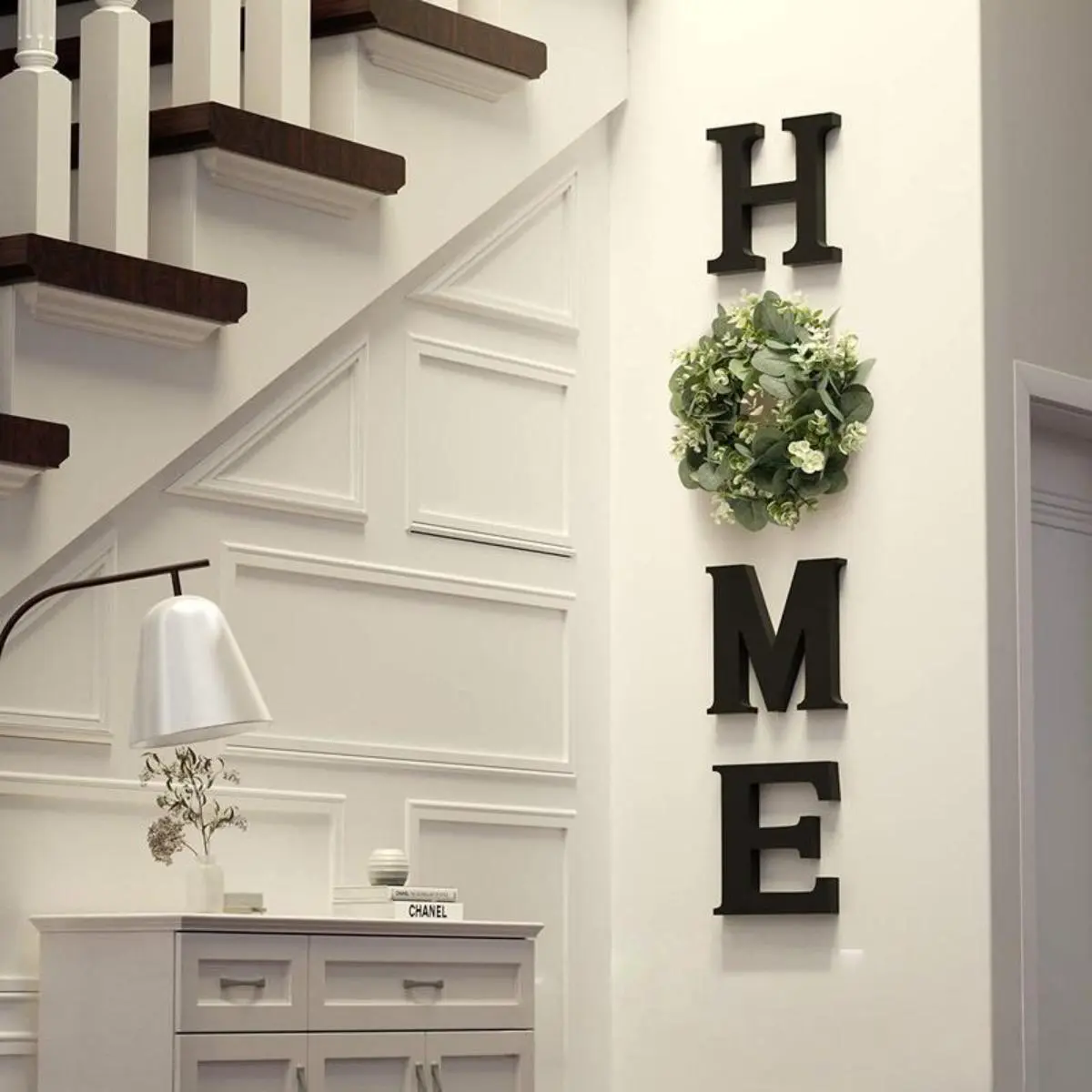 Wooden Home Sign, Decorative Wall Sign with O-shaped Eucalyptus Wreath, Hanging Farmhouse Decoration Wall Art Wooden Letters Country Home Decor, Home Decor Products, Wall Decoration for Living Room, Farmhouse Design, Home Sweet Home Sign (black)