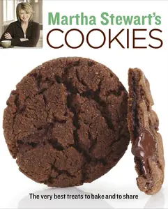 USED-Martha Stewart's Cookies: The Very Best Treats to Bake and to Share: A Baking Book by Martha Stewart Living Magazine (Paperback)