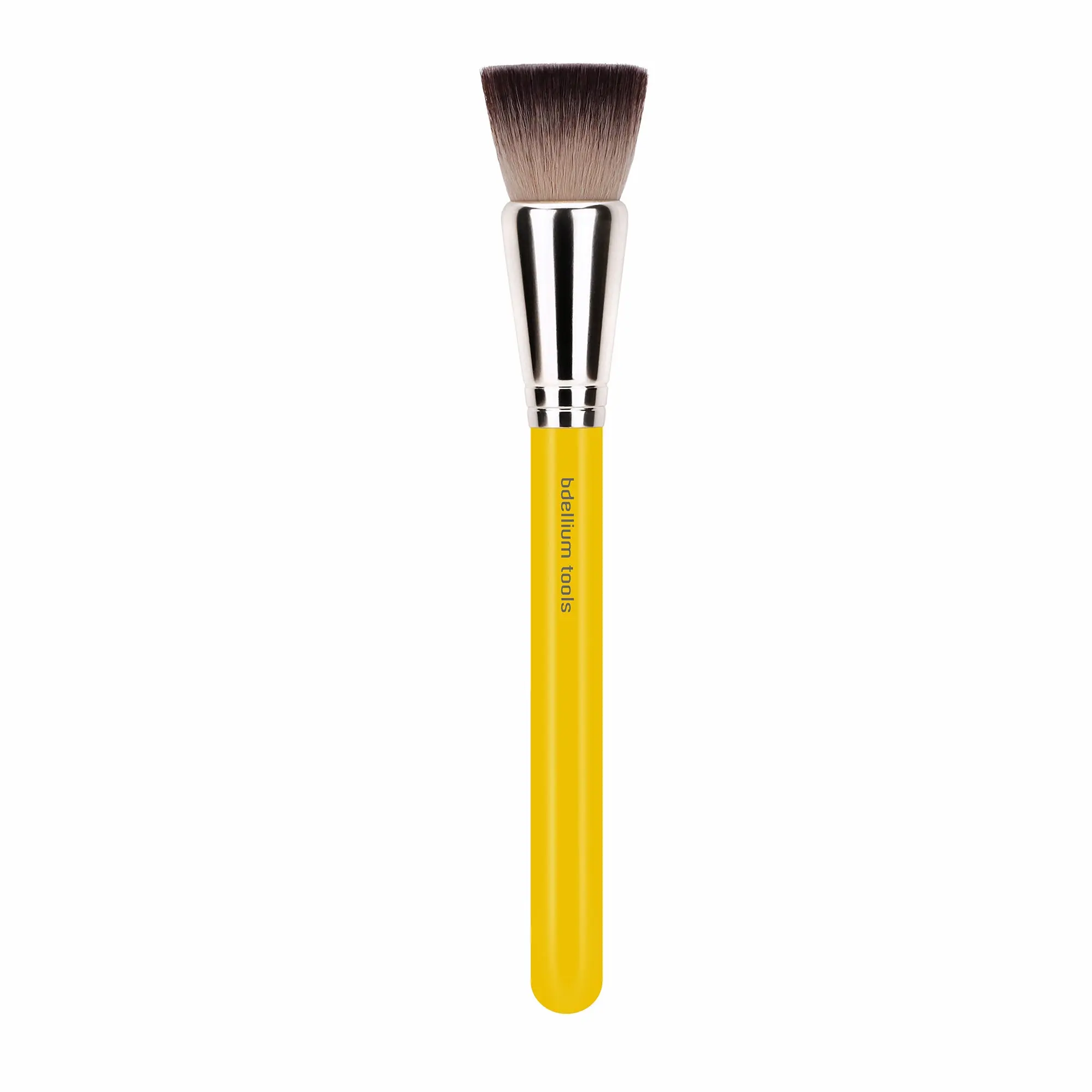 Bdellium Tools Professional Makeup Brush - Studio 957 Precision Kabuki for Liquid and Cream Foundation, Bronzer and More