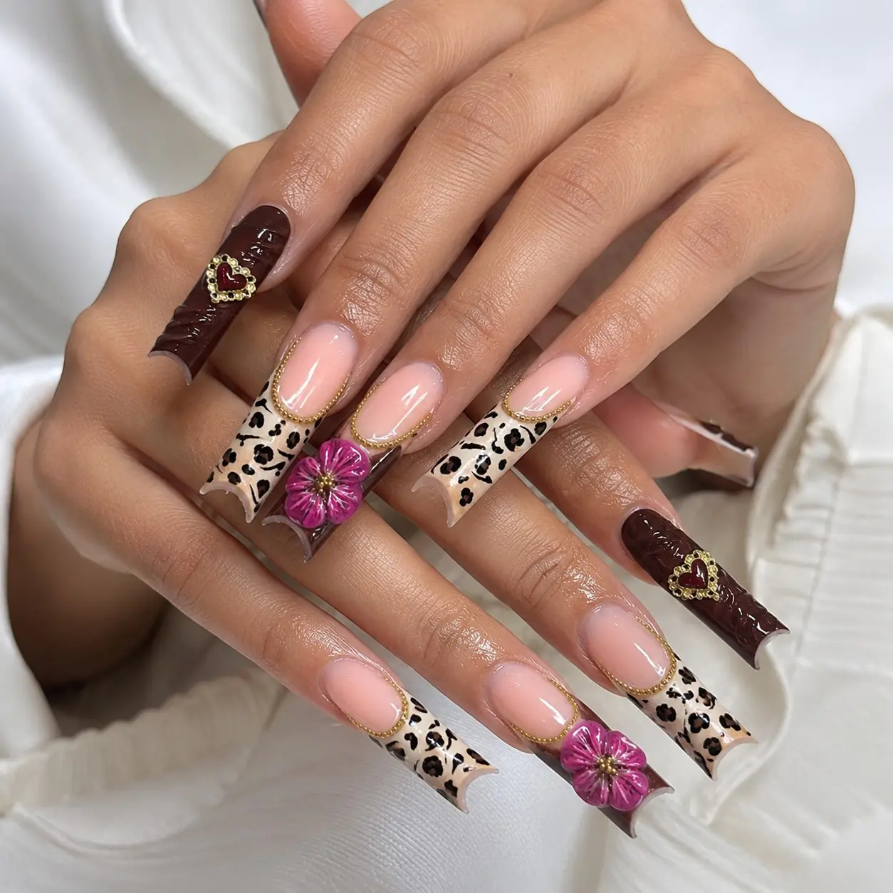 24 Long Square Press-On Nails, Nude Base with Leopard & Chocolate Tips, Glossy Finish, Reusable, Includes Jelly Glue & File, Decorative Nails