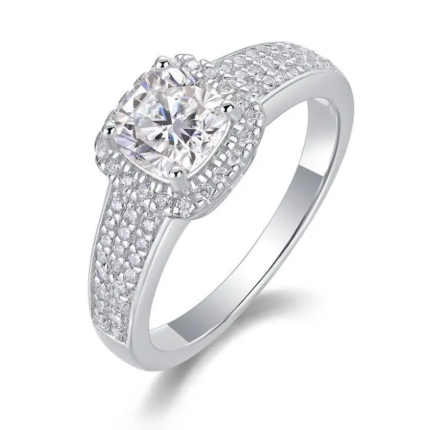 R13074/1 carat/6.5mm GRA/Black Card