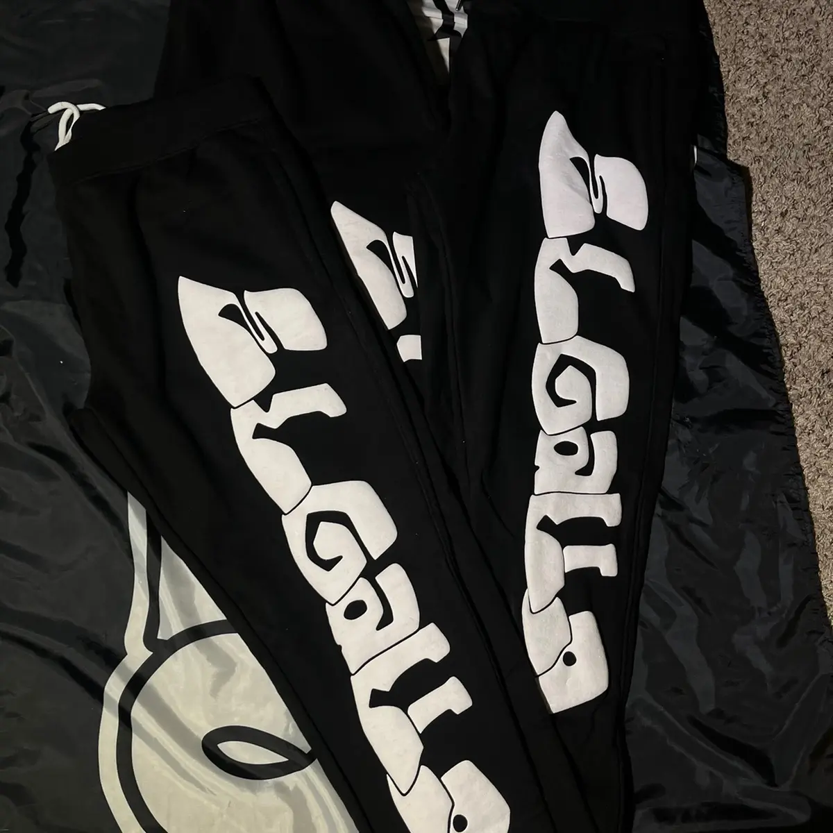 LOS SWEATS