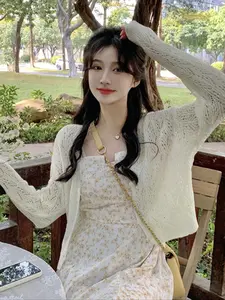 Women's Lightweight Loose Fit Long Sleeve Cardigan, Casual Knit Cardigan Without Collar for Spring & Autumn, Stylish Women's Sweater for Everyday Wear