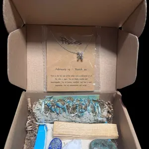 Zodiac Crystal Gift Box