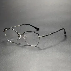 New Cat-eye Style Minimalist Design High-quality Women's Eyeglass Frames, Featuring an Ultra-lightweight Titanium Frame for Comfortable Wear. Elegant and Stylish Both Office Casual Outfits, Available in Color Options