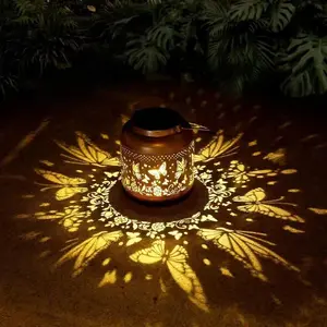 Solar Powered Honey Bee Design Lantern, Waterproof Outdoor Metal Hanging Light, LED Light for Garden, Terrace, Lawn, Road & Landscape Lighting, Garden Decorative Light, Outdoor Hanging Lights, Garden Glow Light