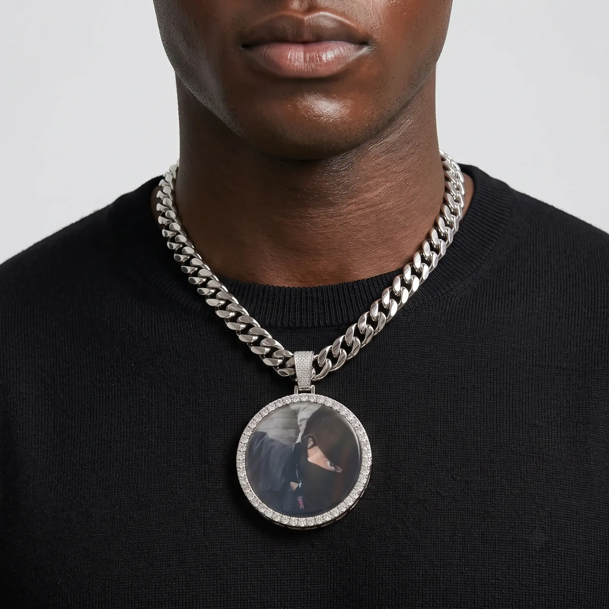 8K gold vacuum-plated copper round photo pendant necklace with 5A+ Sri Lanka zircon; custom picture circle pendant necklace; personalized photo engraved memorial pendant; round/angel wings rhinestone bezel pendant; stainless steel jewelry for men and wome