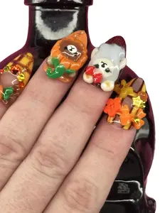 Rilakkuma Spooky Fall Press-ons Nail Art Decorations with Halloween Themed Design and Colorful Elements for Festive Nail Art