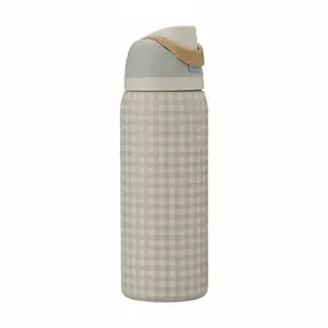 Picnic Perfection Freesip 32oz Exclusive Bottle Cup - Leakproof, Insulated Water Bottle Button Drinkware