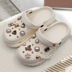 Bling Shoes Charms Enamel Diamond Jewelry Shoe Decoration with Chains Accessories for Girls