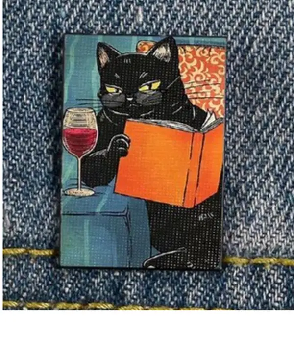 Reading Cat Pin Reading Cat Pin