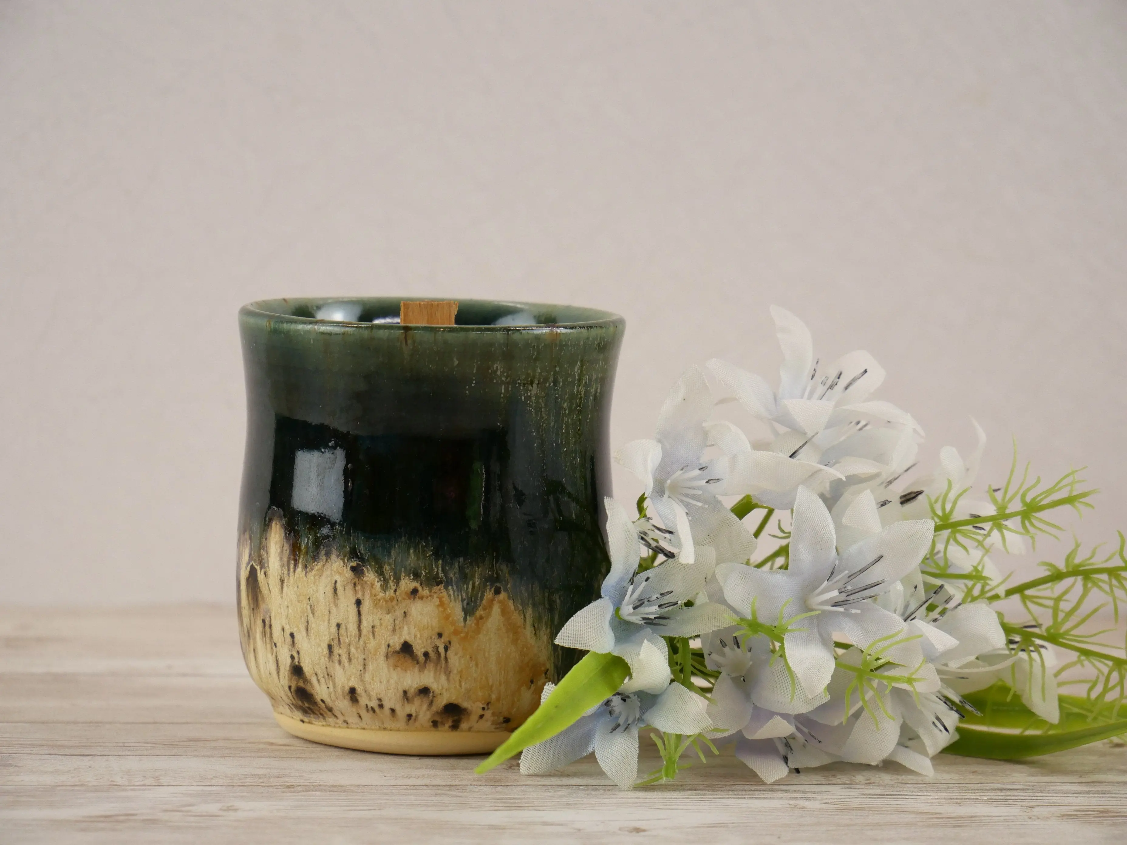 Victorian Christmas Fragrance Soy Candle Woodwick
