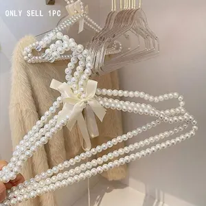 Princess Style Pearl Hanger, Cute Fairy Non-Marking Anti-Slip Glitter Clothes Rack, Durable Home Use, High Aesthetic Value, No Damage to Clothes
