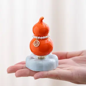 Ceramic Gourd Spinning Ornament, Feng Shui Wu Lou Rotating Figurine with Fu Charm & Pearl Chain, Cute Calabash Desk Decor for Home & Office, Good Luck Gift for Housewarming