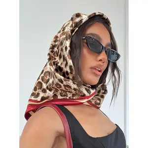 Cool Girl Scarf Leopard