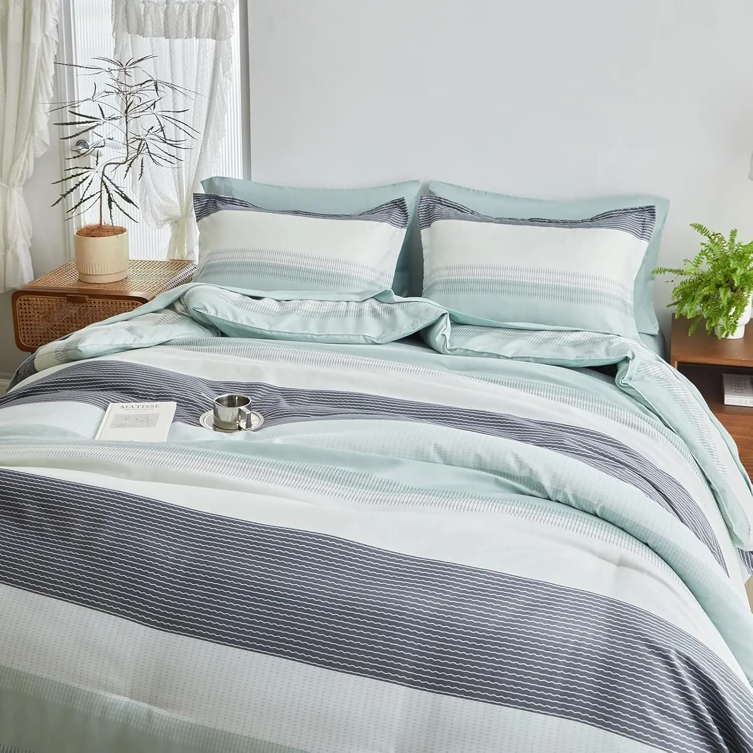 Ombre Striped Bed in a Bag 7 count  Size, Grey Green and White Stripes Comforter Sheet Set (1 Comforter, 1 Flat Sheet, 1 Fitted Sheet, 2 Pillow Shams, 2 Pillowcases)