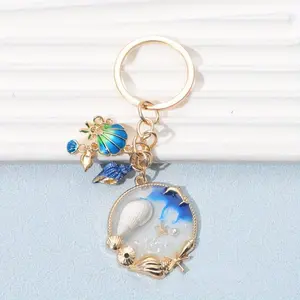 Mediterranean Keychain, Shell Conch Golden Key Chain, Ocean Series Key Ring Accessories for Purse Tote Backpack Car Key Charm, Key Chain Gift
