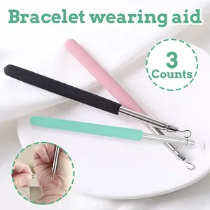 3 Counts Bracelet Helper Tool, Retractable Stainless Steel Jewelry Fastener for Easy Wear，mixed colors