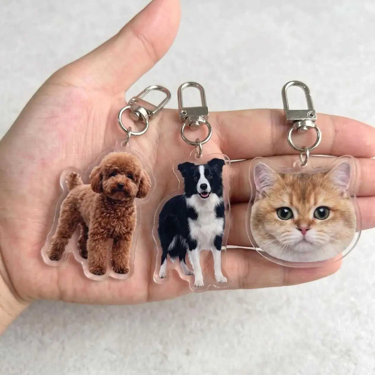 Personalized Pet Photo Keychain,Custom Cat & Dog Portrait Charm,Cat Memorial Keepsake,Holiday Gift for Pet Lovers,Custom Cat/Dog Keychain