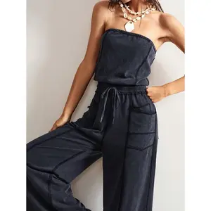 Women's knitted jumpsuit with pockets and drawstring