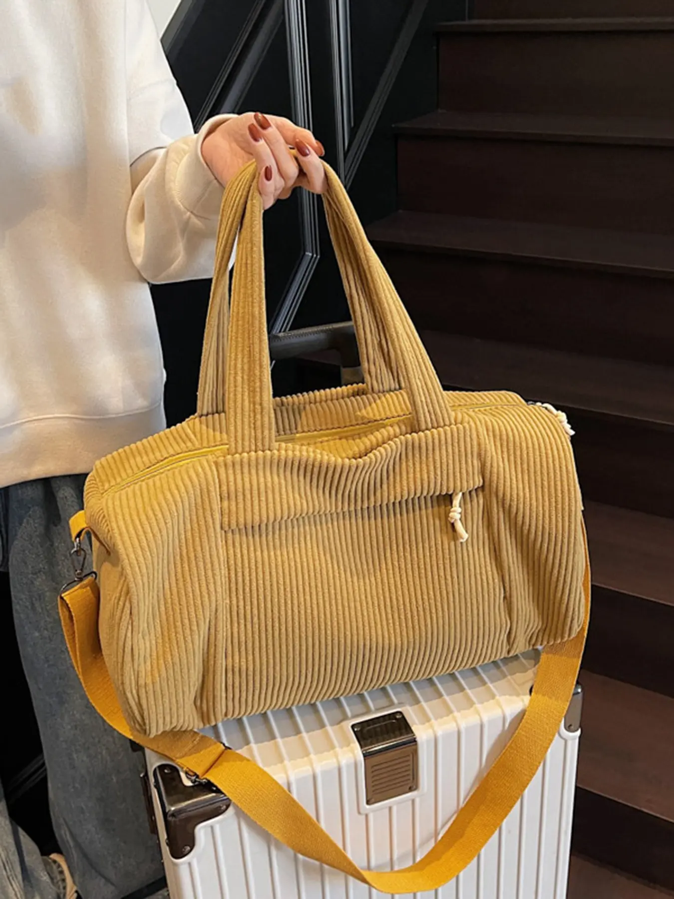 Retro style solid color pleated handbag shoulder bag, Casual trendy handbag, niche design textured shoulder crossbody bag, knot decorated daily commuting shopping bag, suitable for daily travel, shopping, etc., Casual Crossbody Bag, Textured Commuter Bag