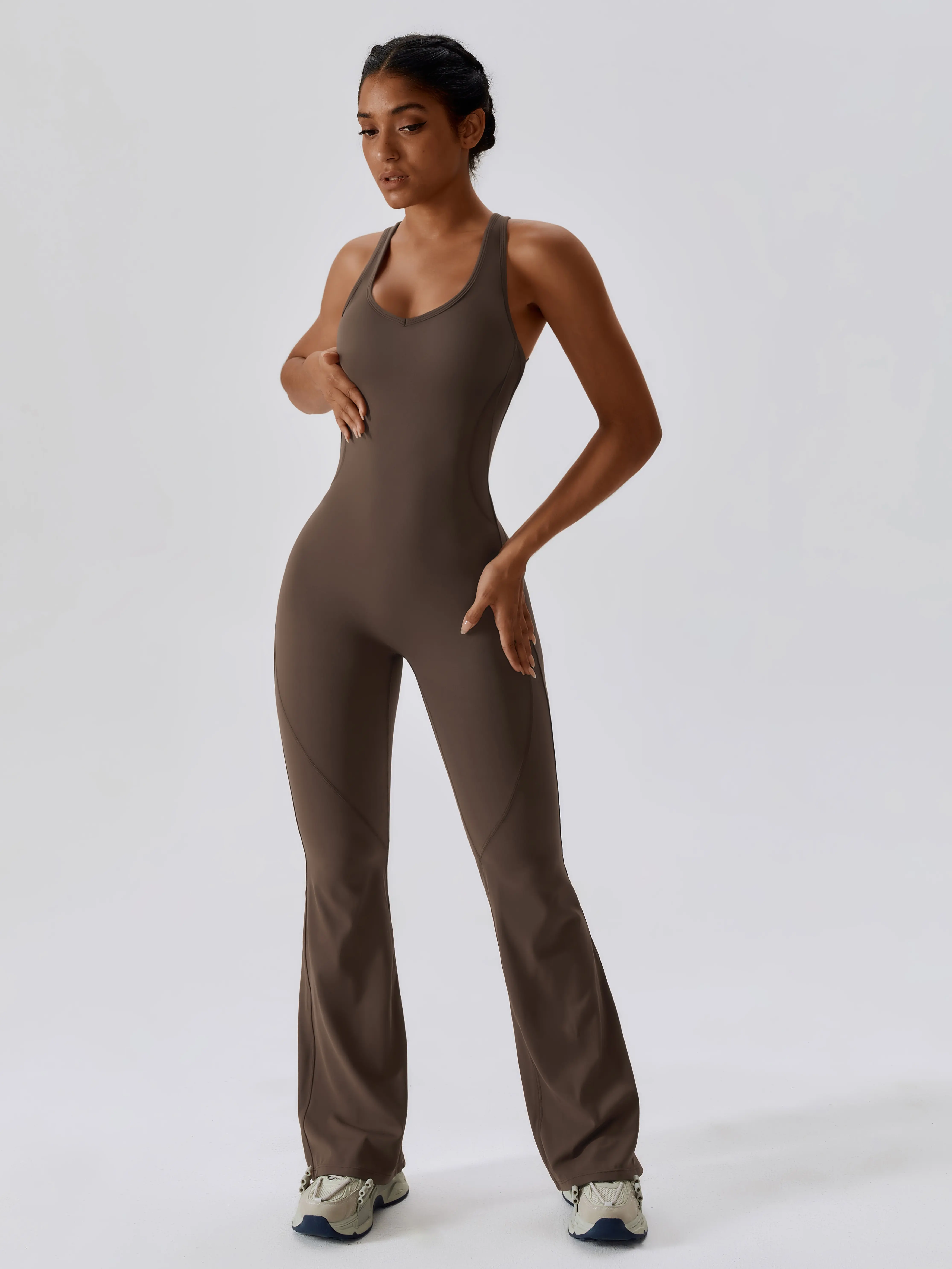 MIA PRISTINE Women's Flared Yoga Backless Halter Sports Jumpsuit - Glute Lifting, Tummy Control, Removable Pads, Extra Long Length Yoga Workout Jumpsuit for Gym, Pilates Activewear, Sports Jumpsuits, Glute Lifting Overalls