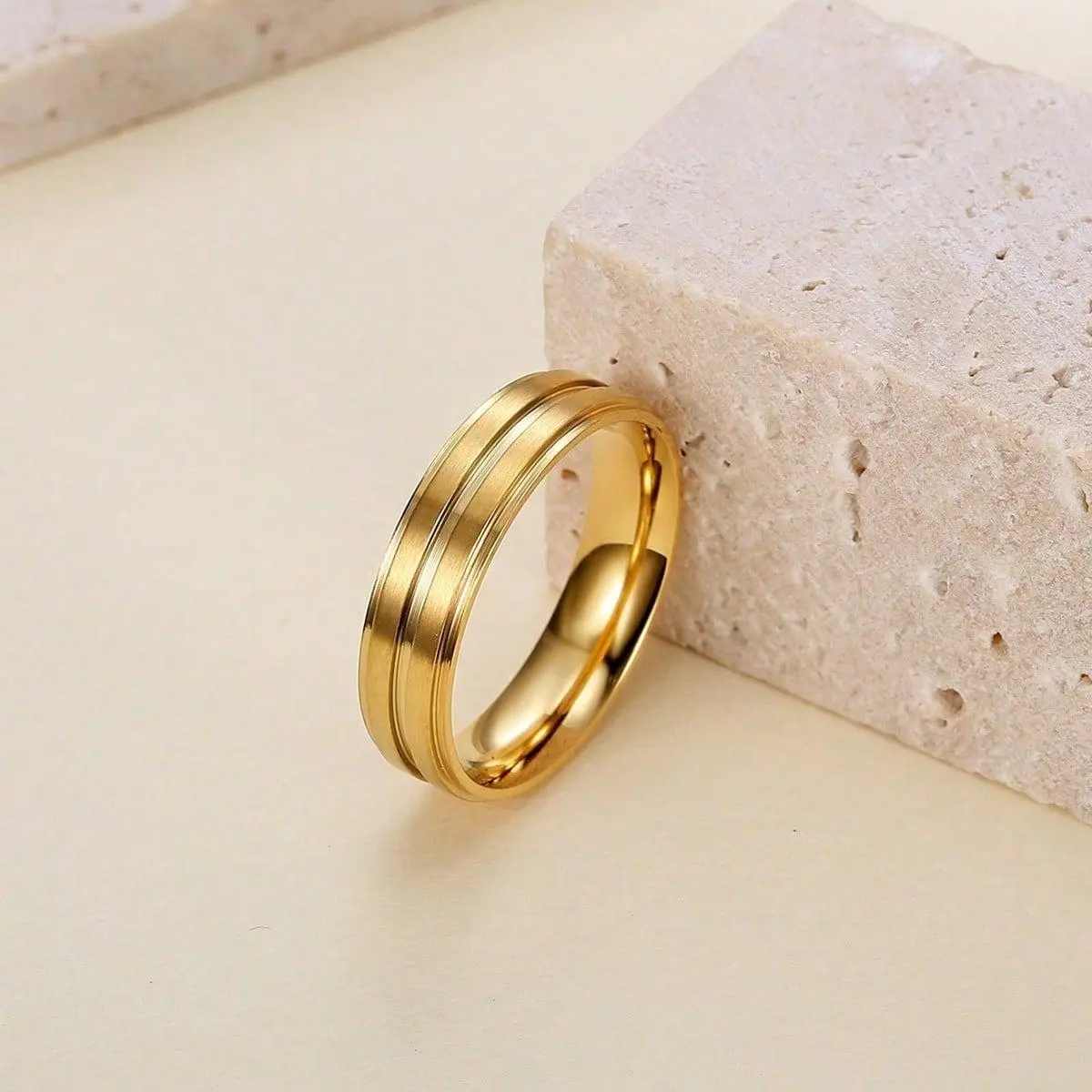 Men's Simple Golden Rings, Stainless Steel Elegant Band for Business & Party Wear, Multi-Size Fashion Jewelry, Gold Stainless Steel Rings, Gold Rings, Golden Shine, Luxe Look