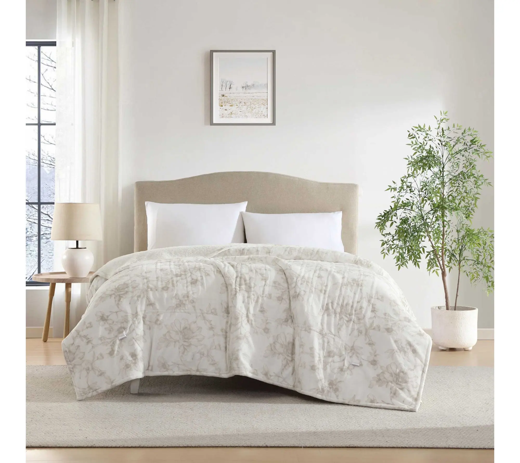Laura Ashley Wistful Blooms Plush Sherpa Twin Heated Blanket