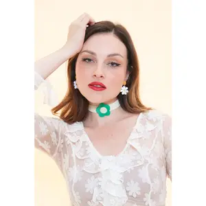 Daisy Velvet Choker - Cream/Green