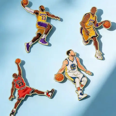 4pcs/set Fashion Basketball Star Brooch Set, Alloy Brooch Pin, Casual Cartoon Pattern, All Seasons Accessory, Versatile Bag Decoration, Creative Holiday Pin, Lapel Pins