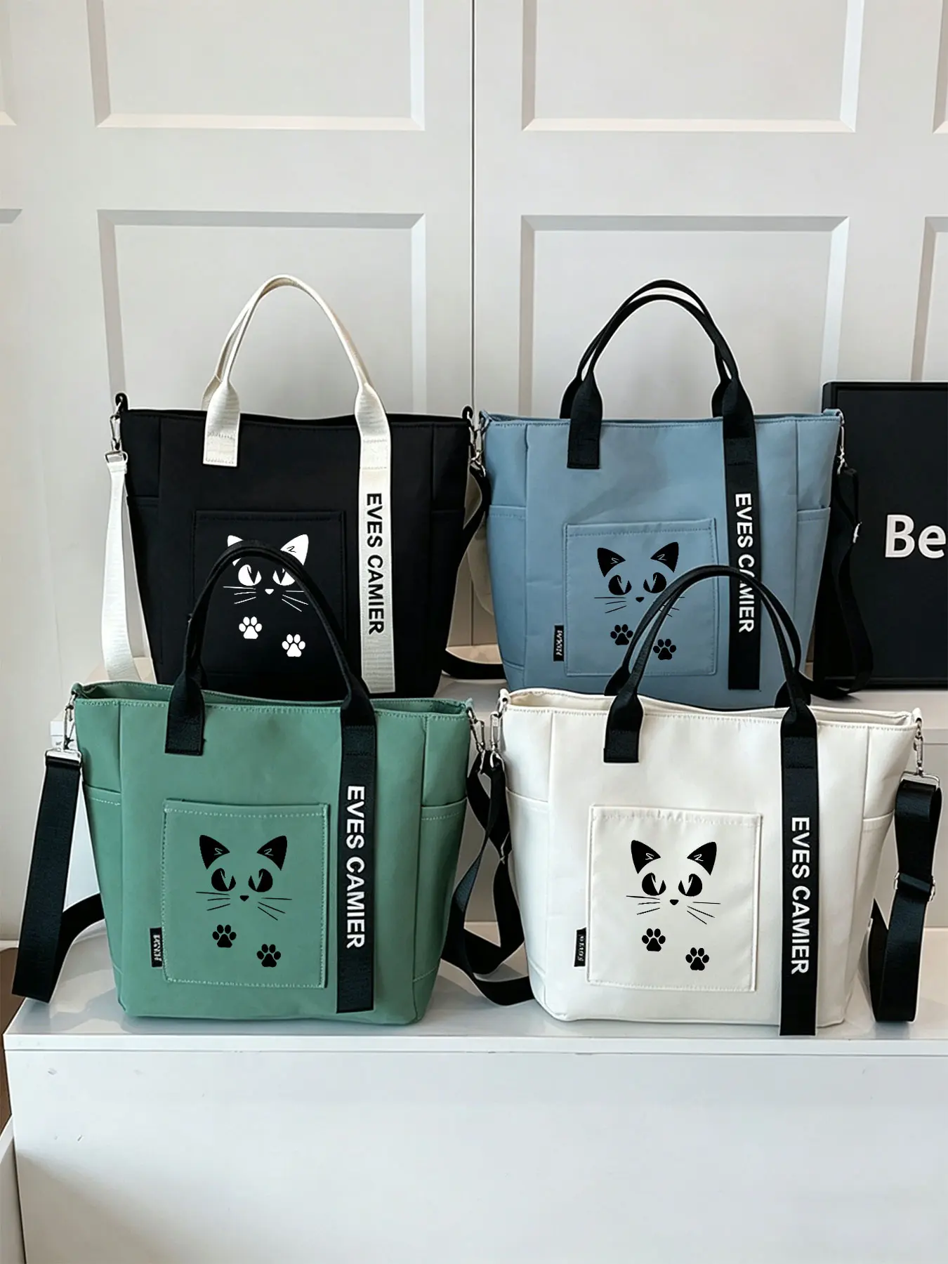Cute Cat Pattern Stylish Women's Crossbody Bag, Fashion Crossbody Handbag, Chic Crossbody Purse, Lightweight Shoulder Bag, Letter Ribbon, with Adjustable Shoulder Strap, Suitable for Travel/vacation