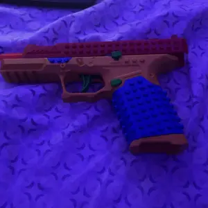 review image 0