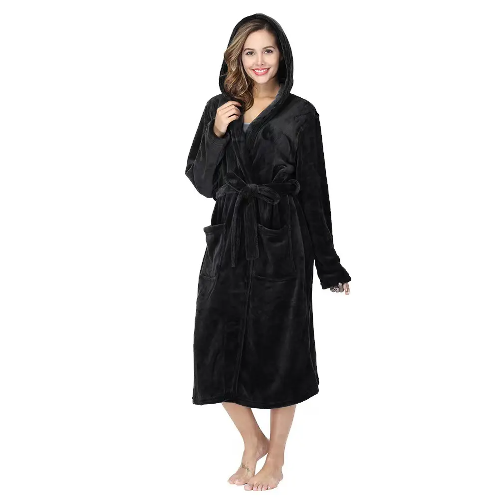 Hat robe black