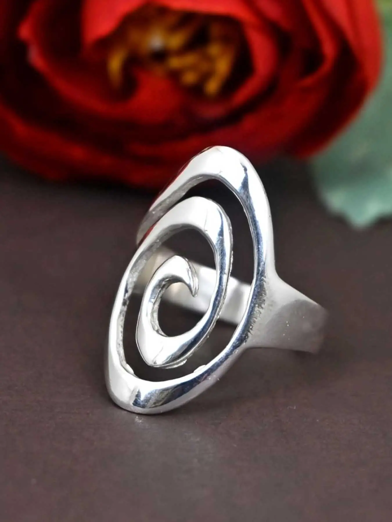 Bohemian Ethnic Hollow Spiral Ring, Vintage Simple Daily Wear Unisex Antique Ring, Zinc Alloy Material, All Seasons Jewelry, Geometric Design Ring, Scrolling Ring, Boho Style Rings, Beautiful Rings