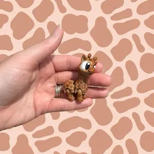 Mini 3D Printed Giraffe Fidget - Cute Desk Toy - Animal Fidget Friend - Tiny Giraffe Fidget - Kawaii Animal Lover Decor - Giraffe Lover Gift Figurine Nature