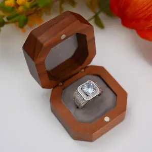 Solitaire 14K Gold Male 2ct Lab Diamond Moissanite Ring 925 Sterling Silver Jewelry Party Wedding Band Rings for Men Jewelry Gifts Fit Daily Wear