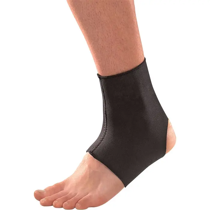 Mueller 376204 Solid Flexible Neoprene-Blend Ankle Brace, Soothing Support, Black - Fits Either Ankle, Extra Large