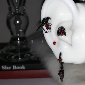Dark Gothic Style Qin Che Raven Black Ear Cartilage Stud, Medical Titanium Steel Red Zirconia Earring, Ear Lobe Stud, Feather Ear Hoop Stainless Cuban Link Necklace cross Versatile Pendant Gold-Plated Crucifix