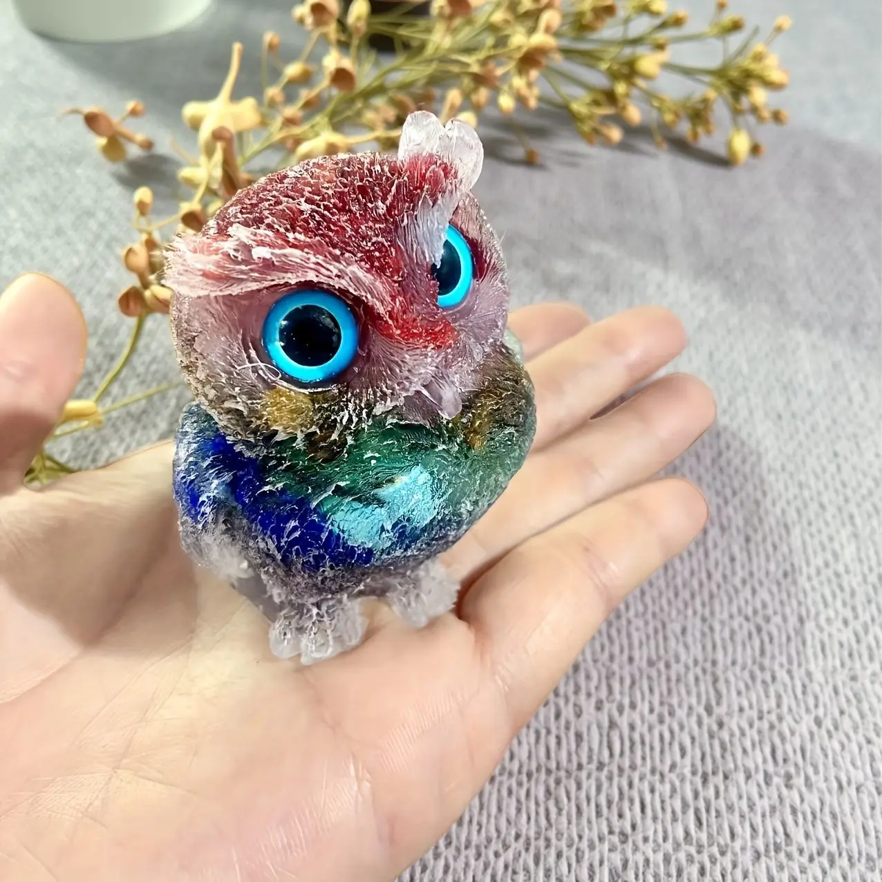 Crystal Owl Statue, 2.5-inch Rainbow, Carved Resin, Reiki Healing Crystal, Portable Crystal Sculpture, Gemstone Animal Owl Ornament, Decorative Item, Cute Gift for Your Room or Office