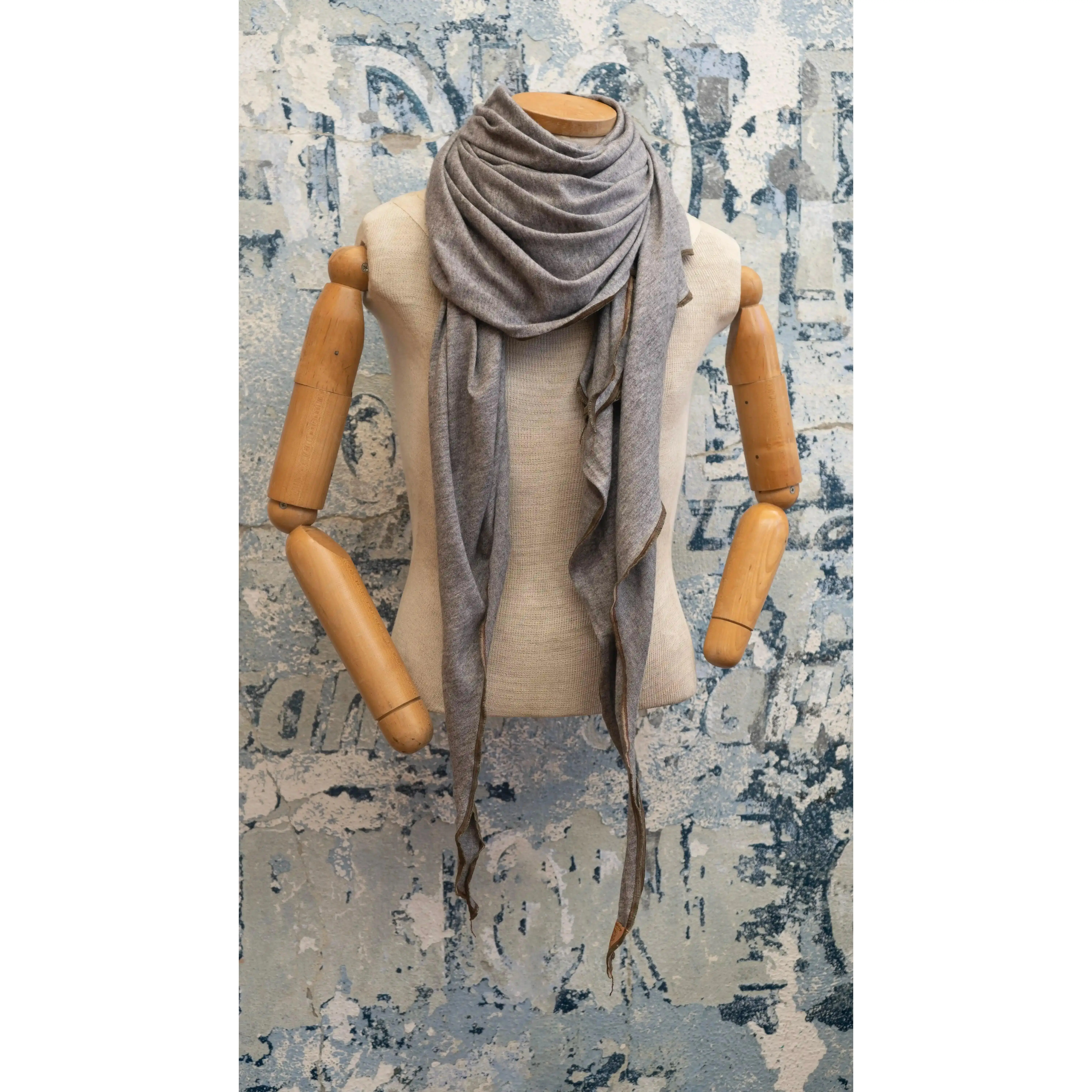 The Traveler Scarf