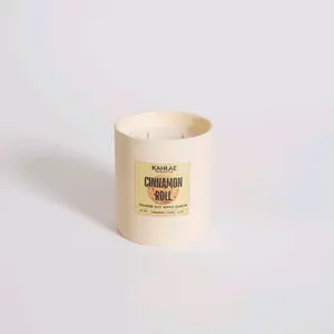 Kahlae Cinnamon Roll Candle - Scented Soy Wax Aromatherapy Candle - Fall scent collection.