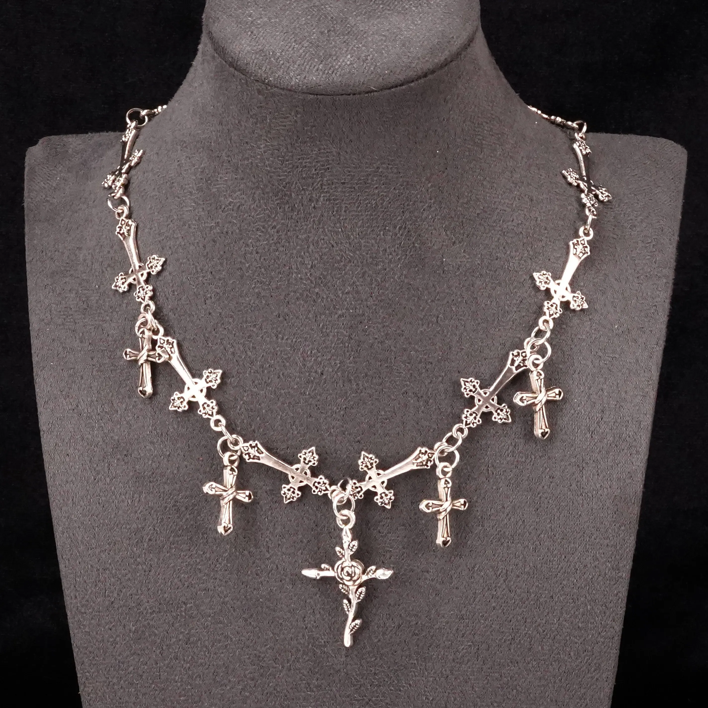 Multi cross gothic choker necklace punk chain necklace silver tone cross charms y2k goth jewelry adjustable choker for layering
