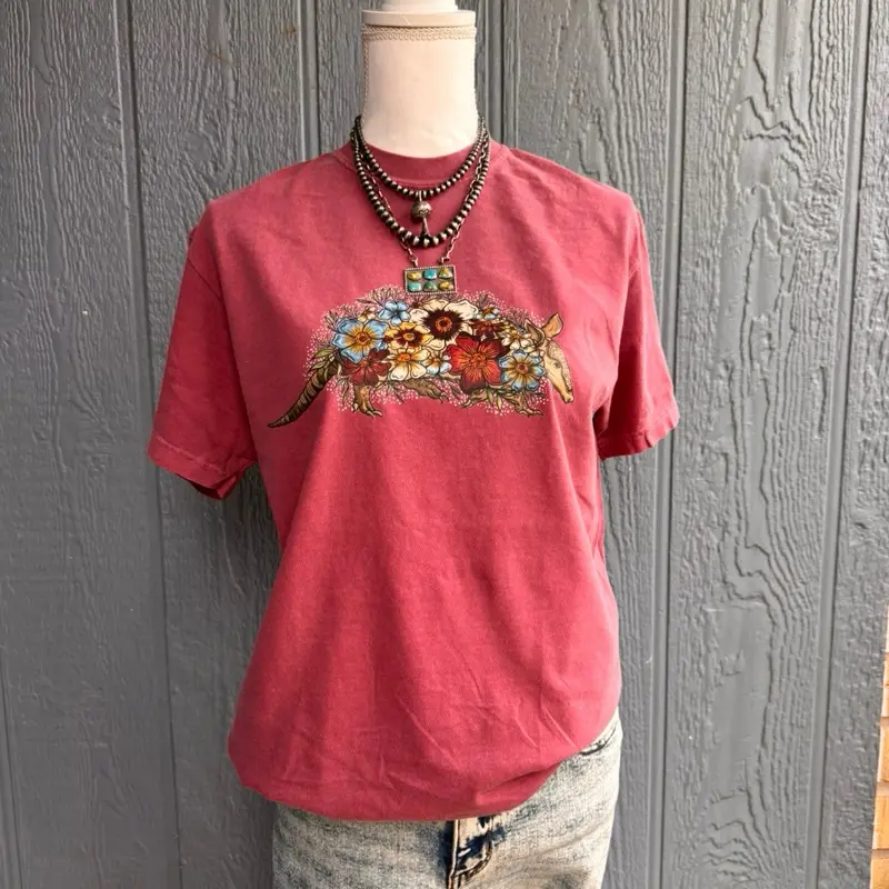 Blooming Dillo Top