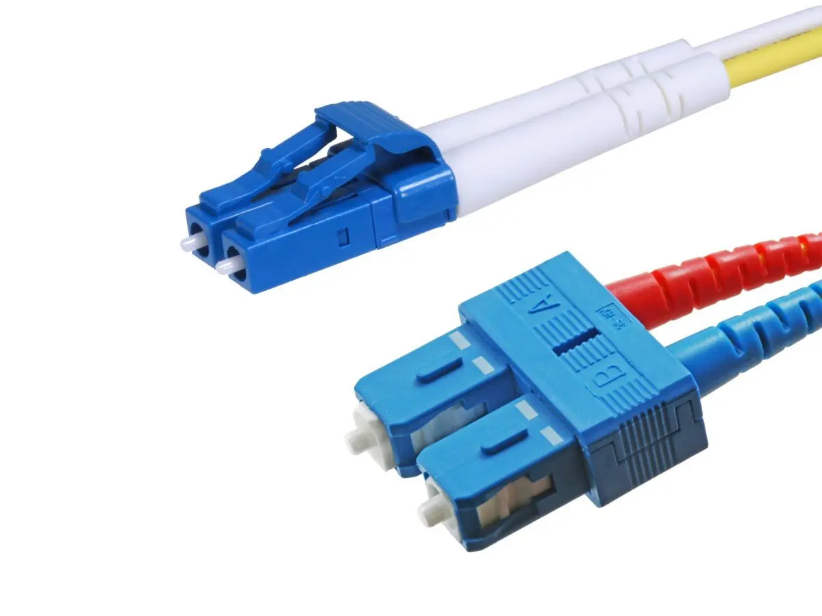 Monoprice 46044 6 m Single Mode Fiber Optic Cable, LC-SC UL 3 mm 9-125 OFNR Duplex - Yellow