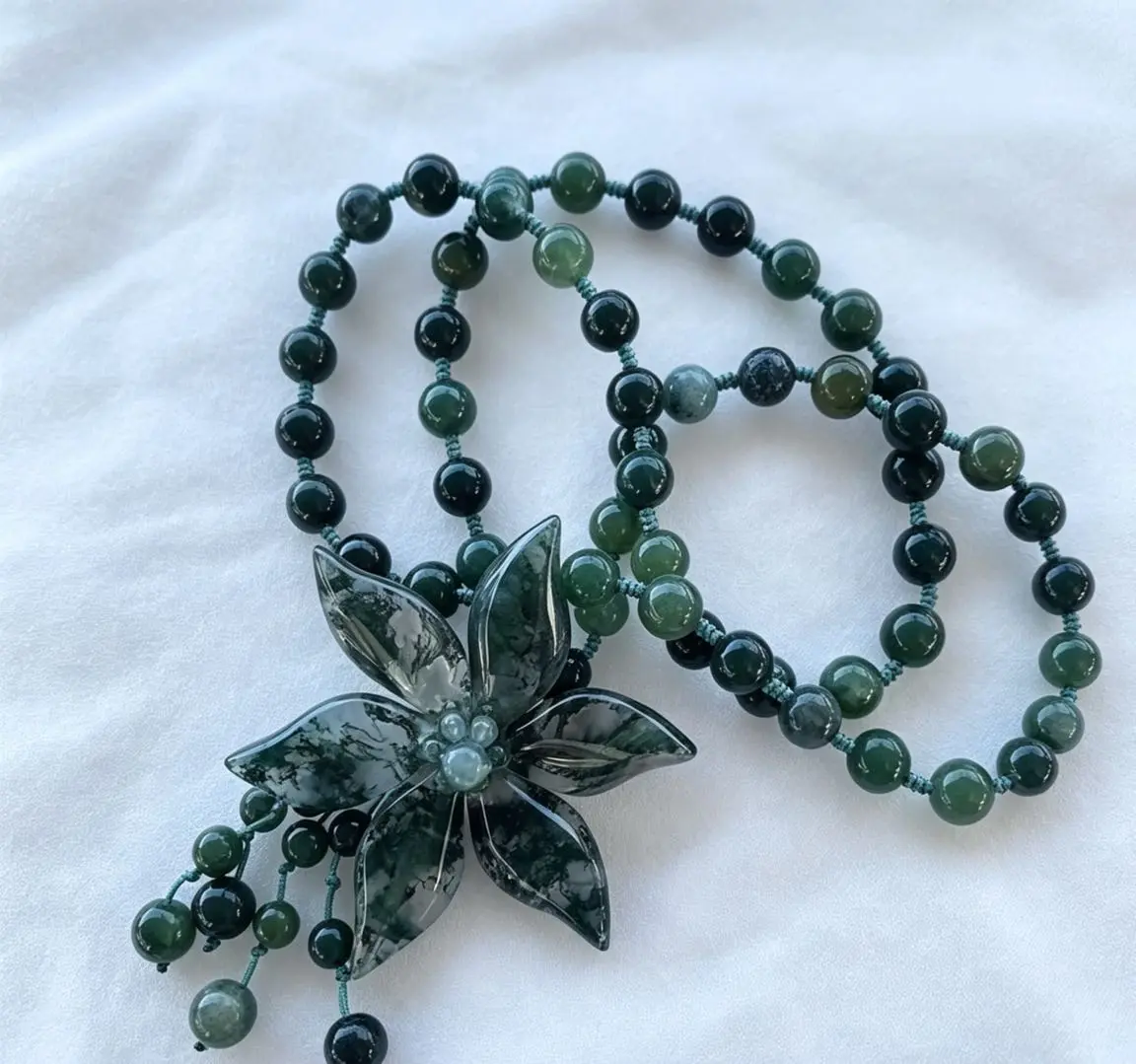 Host:Selina(9905) Natural Crystal Pendant - GC Moss Agate Handmade Pendant Design Necklace with Natural Look, 60cm Long, Ideal Gift for Crystal Jewelry Lovers